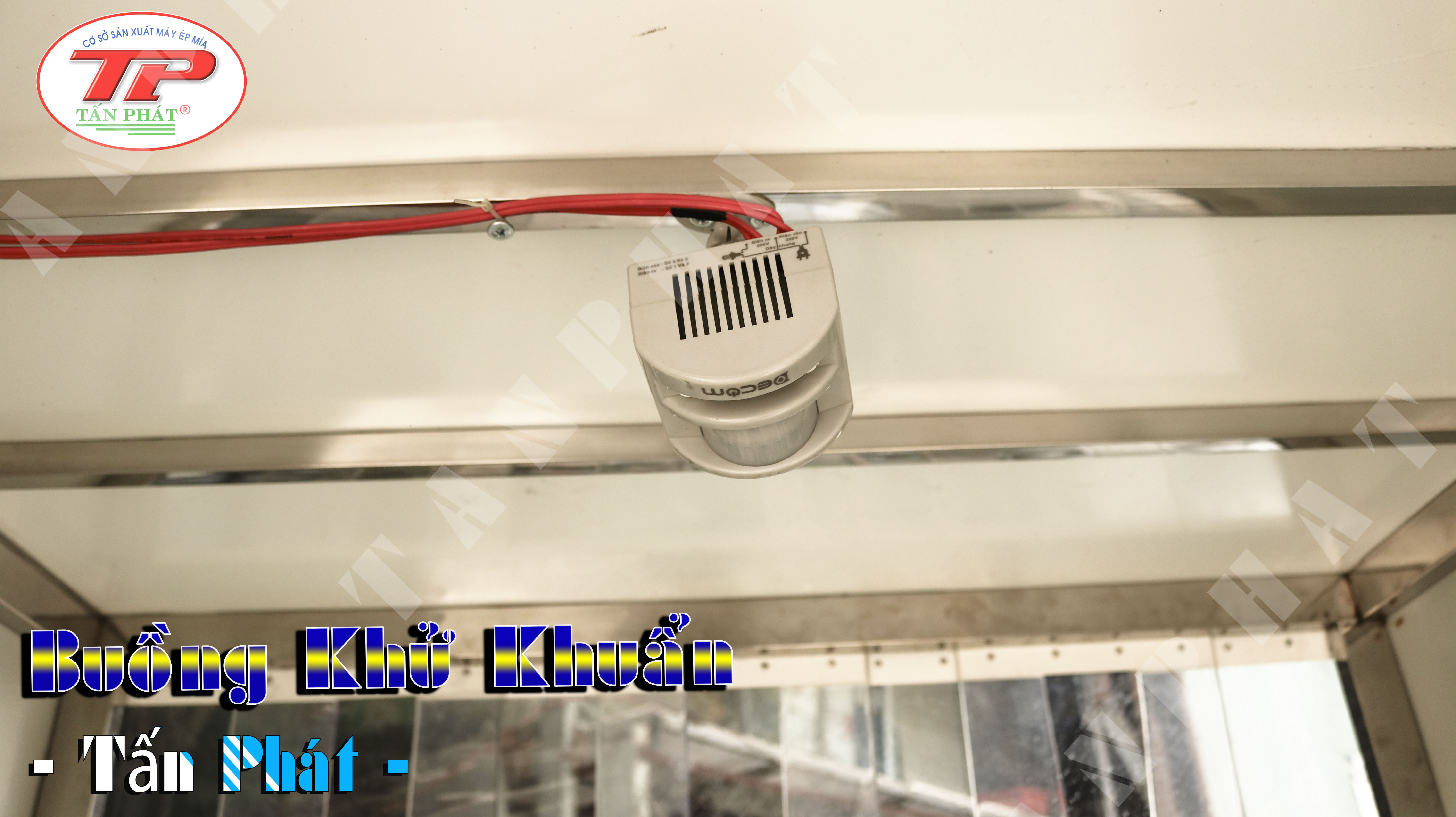 buồng khử khuẩn tự động