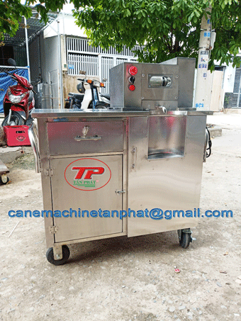 V-5990-4DMAX - SUGARCANE CRUSHER MACHINE-HAVE TABLE AND 4 WHEELS 