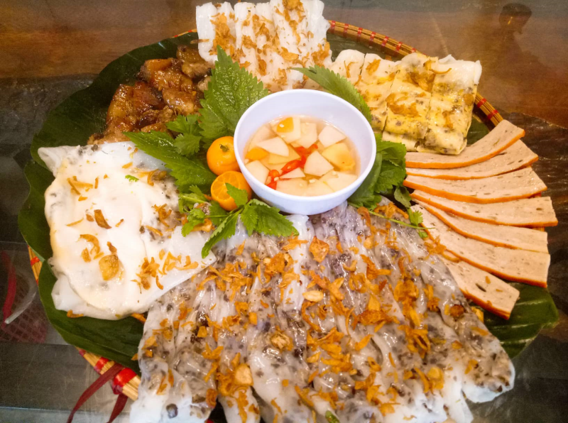Làm bánh cuốn tại nhà với Máy Xay Bột Nước - Tấn Phát