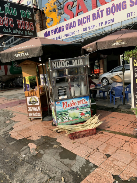 Mở quán nước mía cần trang bị những gì ? kinh nghiệm cho người mới bắt đầu kinh doanh nước mía 