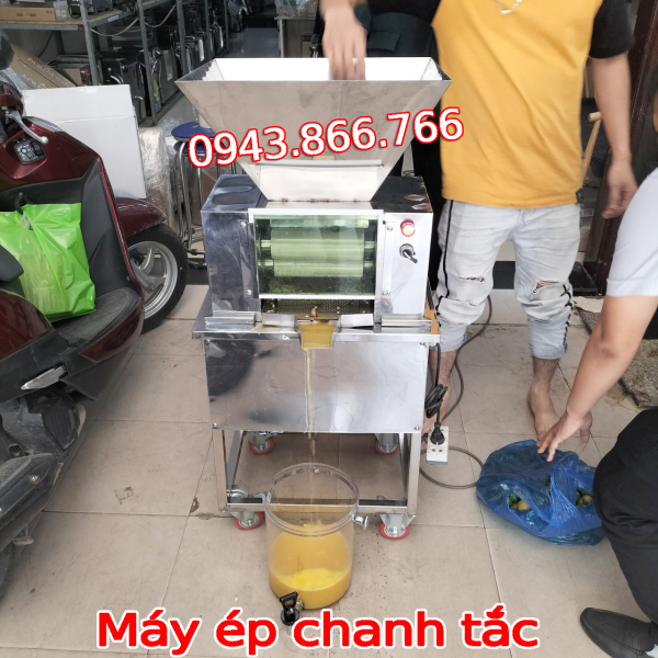 Máy ép chanh tắc (quất) của Tấn Phát có đắng không 