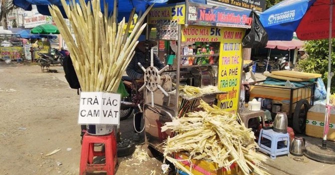 Kiếm Tiền Triệu 1 ngày nhờ  kinh doanh nước mía của Ông Chủ 23 tuổi với 13 cửa hàng tại TPHCM 